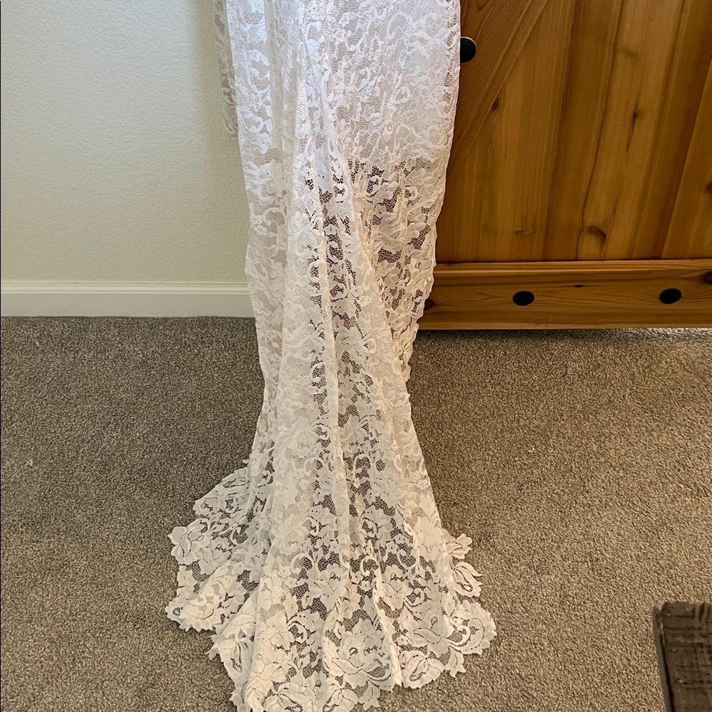Grace loves lace Alexandria gown Additional pics+size chart (2) - Picture 14 of 17
